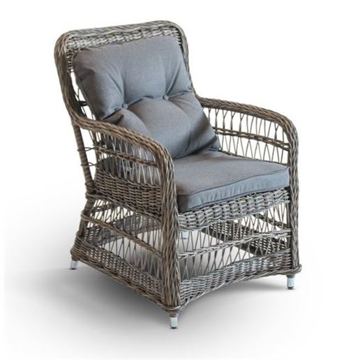 "Цесена", плетеный стул