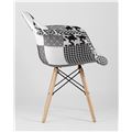 миниатюра Кресло Eames в стиле пэчворк черно-белое, ножки массив бука №5